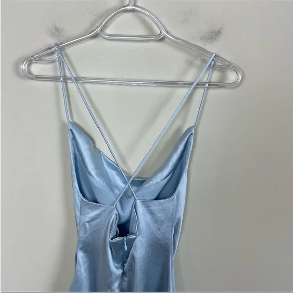 Superdown x Revolve Billie Drape Midi Dress Dusty Blue
Size XXS - Picture 2 of 10
